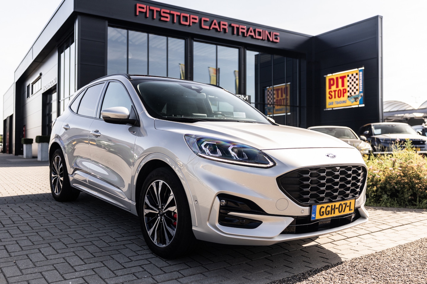 Ford Kuga - 2.5 PHEV ST-Line X 2.5 PHEV ST-Line X, Pano, HUD, B&O, Memory, Winterpakket! - AutoWereld.nl