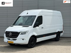 Mercedes-Benz Sprinter - 317 L2H2 RWD Facelift Aut/ LED/ Groot MBUX/ PDC V+A/ Camera/ 3zits/