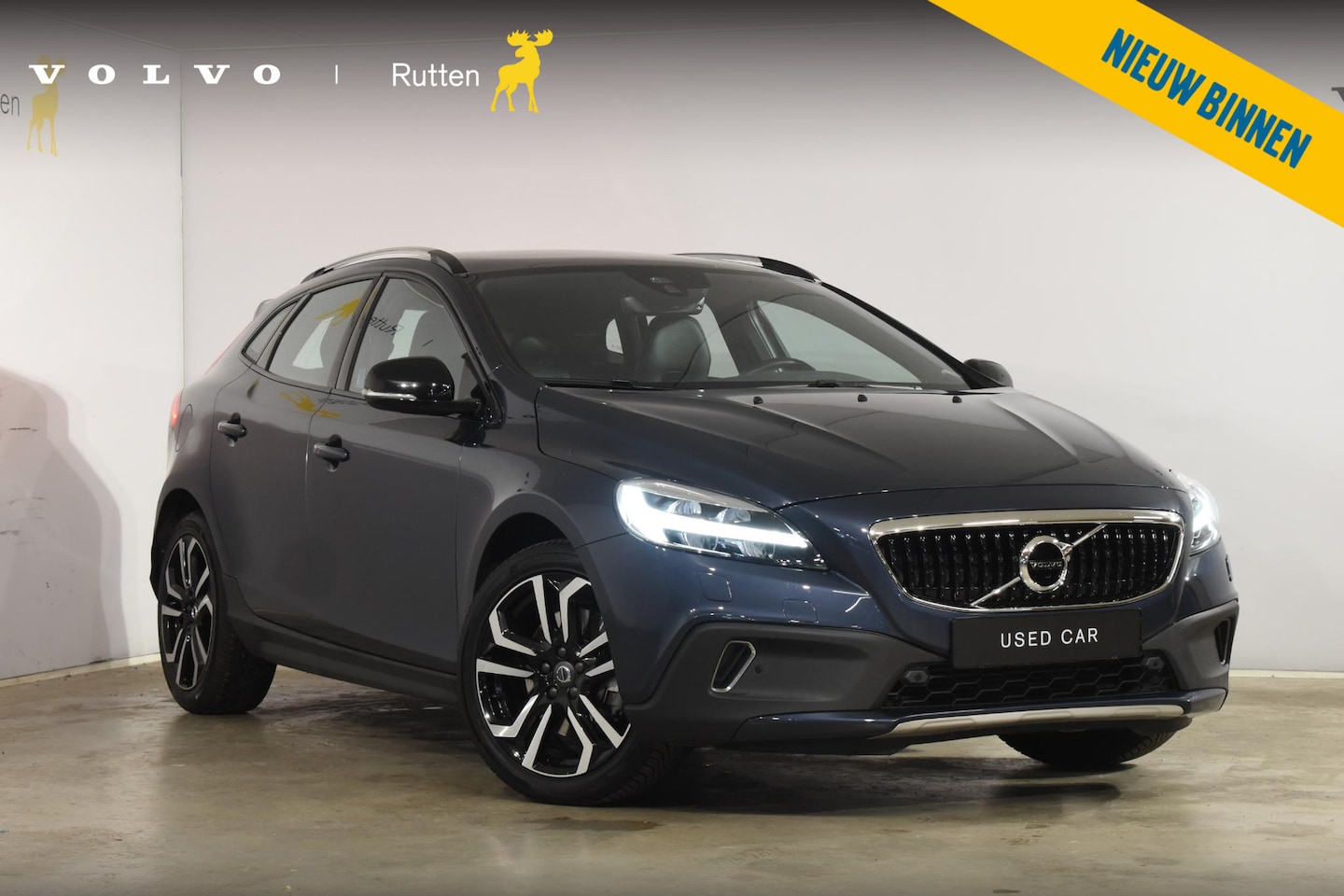 Volvo V40 Cross Country - T3 Nordic+ 152PK - AutoWereld.nl