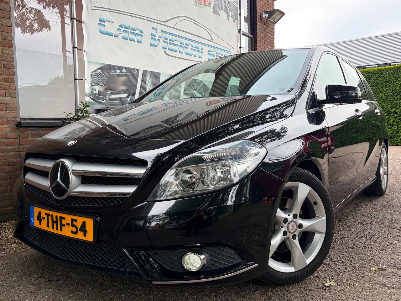 Mercedes-Benz B-klasse - 180 Ambition|Trekhaak|Cruise|Airco| - AutoWereld.nl