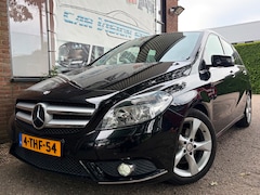 Mercedes-Benz B-klasse - 180 Ambition|Trekhaak|Cruise|Airco|