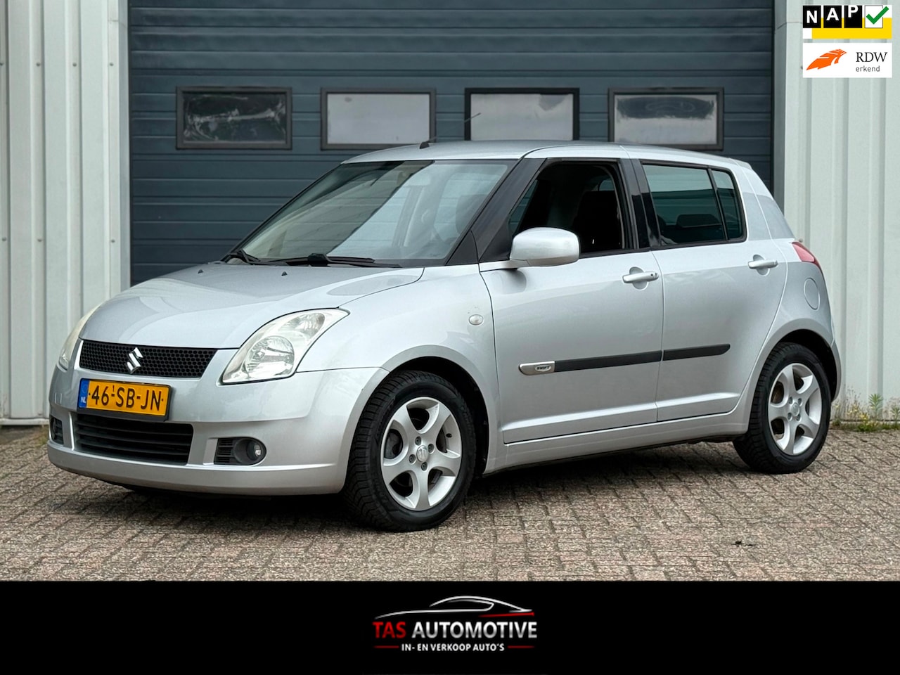 Suzuki Swift - 1.5 Exclusive AUTOMAAT / AIRCO / 85.766 KM - AutoWereld.nl