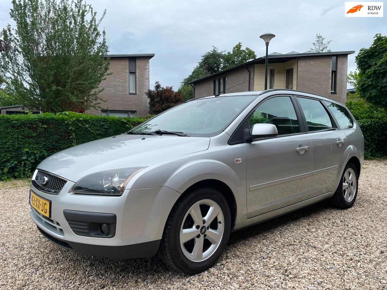 Ford Focus Wagon - 1.8-16V Ambiente FlexiFuel 1.8-16V Ambiente Flexifuel - AutoWereld.nl