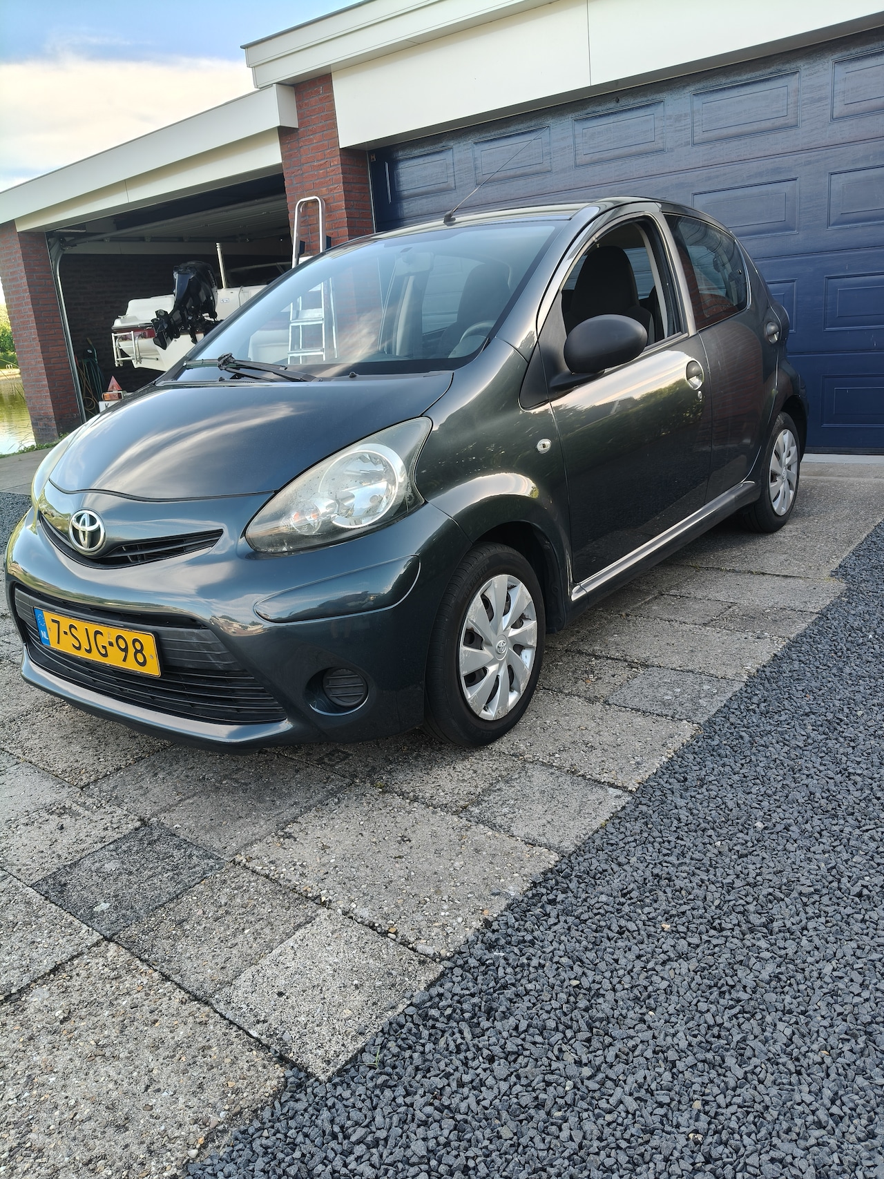 Toyota Aygo - 1.0 VVT-i Now - AutoWereld.nl