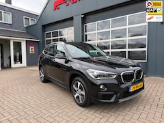 BMW X1 - SDrive20i Centennial High Executive / Head-Up / Sport leder