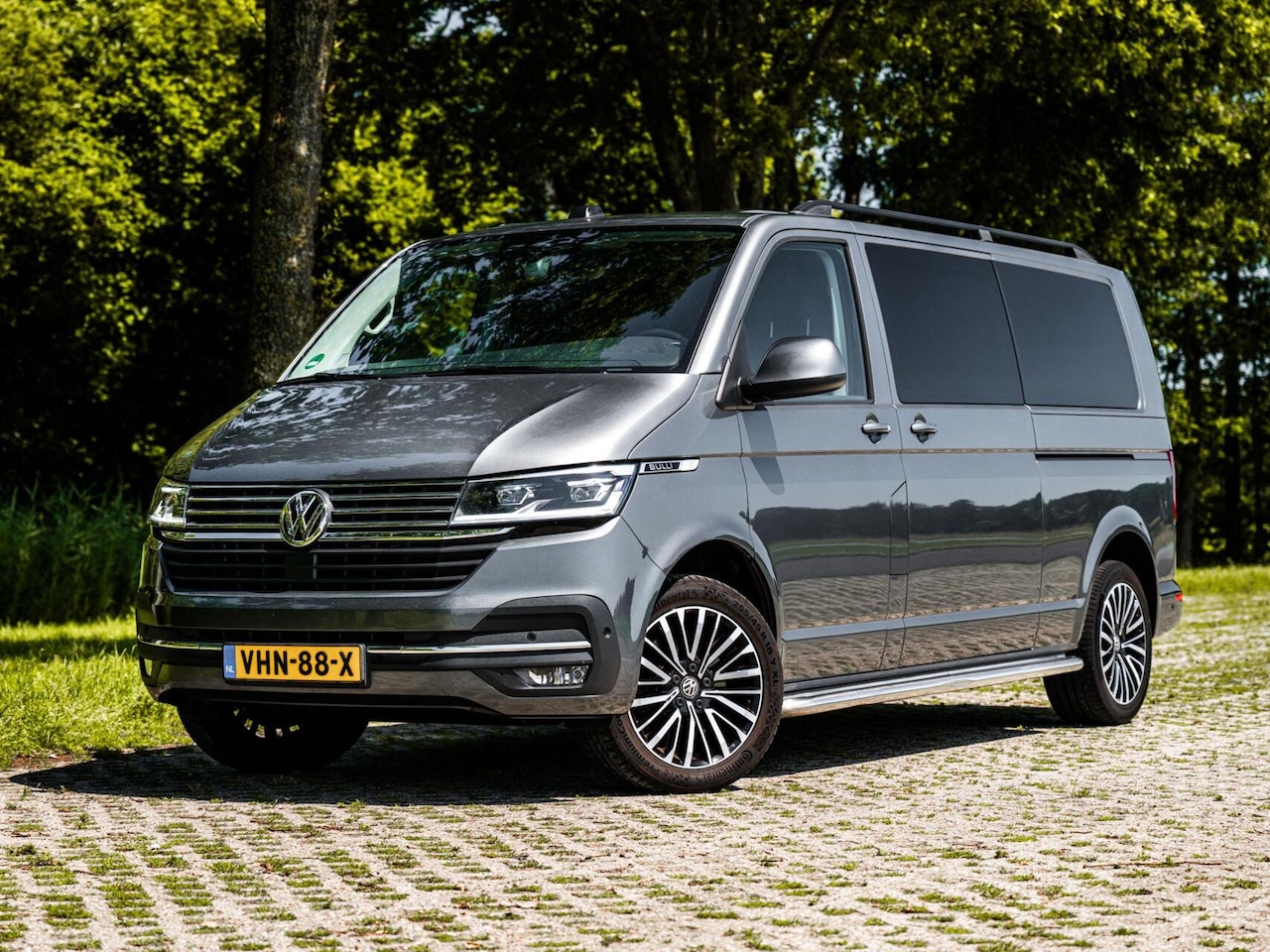 Volkswagen Transporter - 2.0 TDI L2H1 30 DC 2.0 TDI L2H1 30 DC - AutoWereld.nl