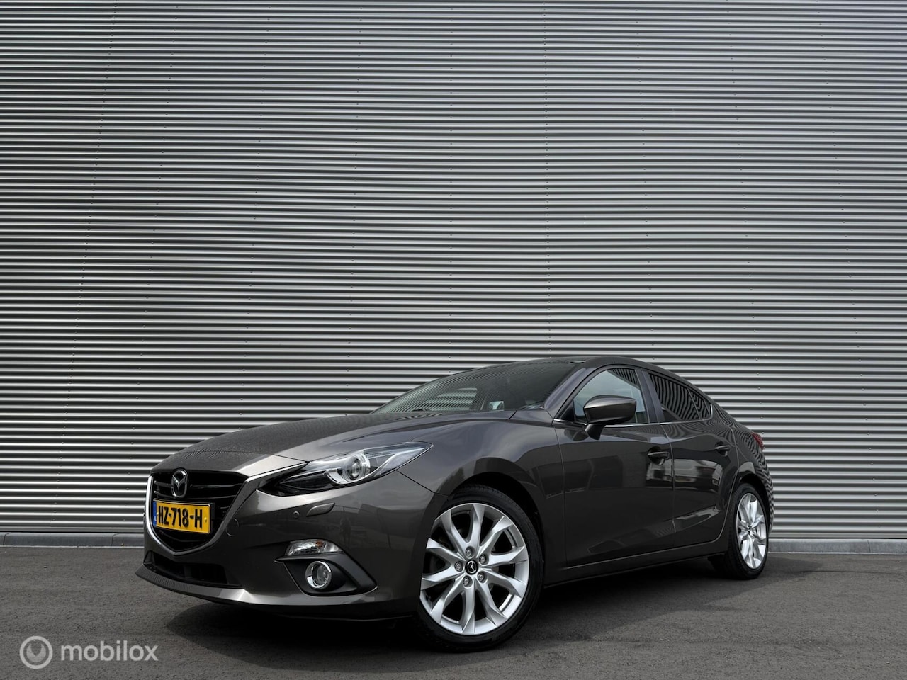 Mazda 3 - 2.0 GT-M | Clima | Leder | Stoelverw | NAP | Navi | Nieuwstaat - AutoWereld.nl