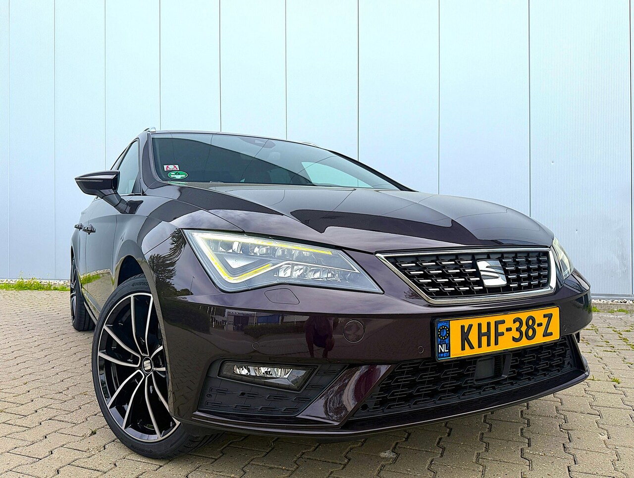 SEAT Leon ST - 1.4 TSI 150PK Xcellence Automaat | ACC | Seat Sound | LED - AutoWereld.nl