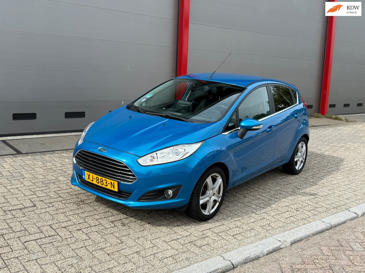 Ford Fiesta - 1.0 EcoBoost Titanium | keyless entry | carplay | startstop - AutoWereld.nl