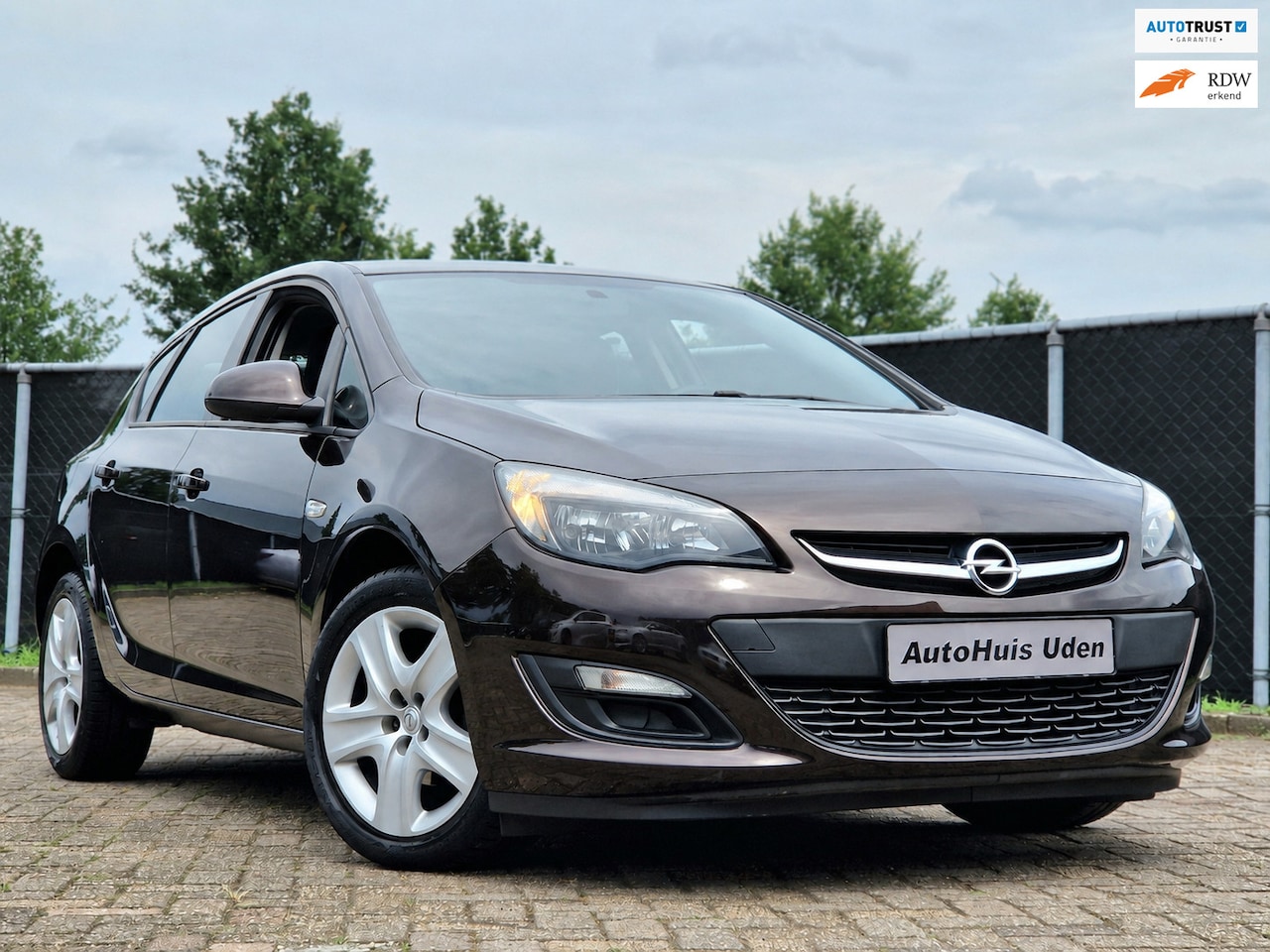 Opel Astra - 1.4 Edition*Navi*Trekhaak*Cruise - AutoWereld.nl