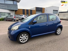 Toyota Aygo - 1.0-12V +