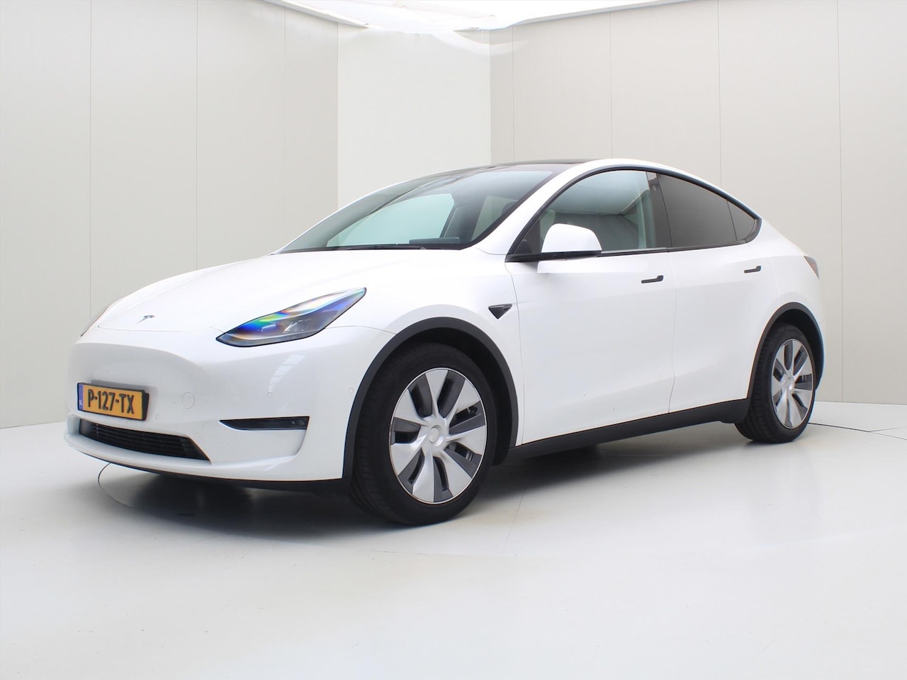 Tesla Model Y - Long Range AWD 75kWh 351pk 91.3% SoH AMD RYZEN [ AUTOPILOT+19 INCH+PREMIUM AUDIO ] - AutoWereld.nl