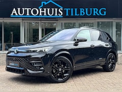 Volkswagen Tiguan - 1.5 eTSI R-Line Pano Leder H/K 360' HUD Trekhaak