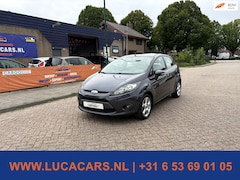Ford Fiesta - 1.4 Trend 2X SLEUTEL + BOEKJES NIEUWE APK