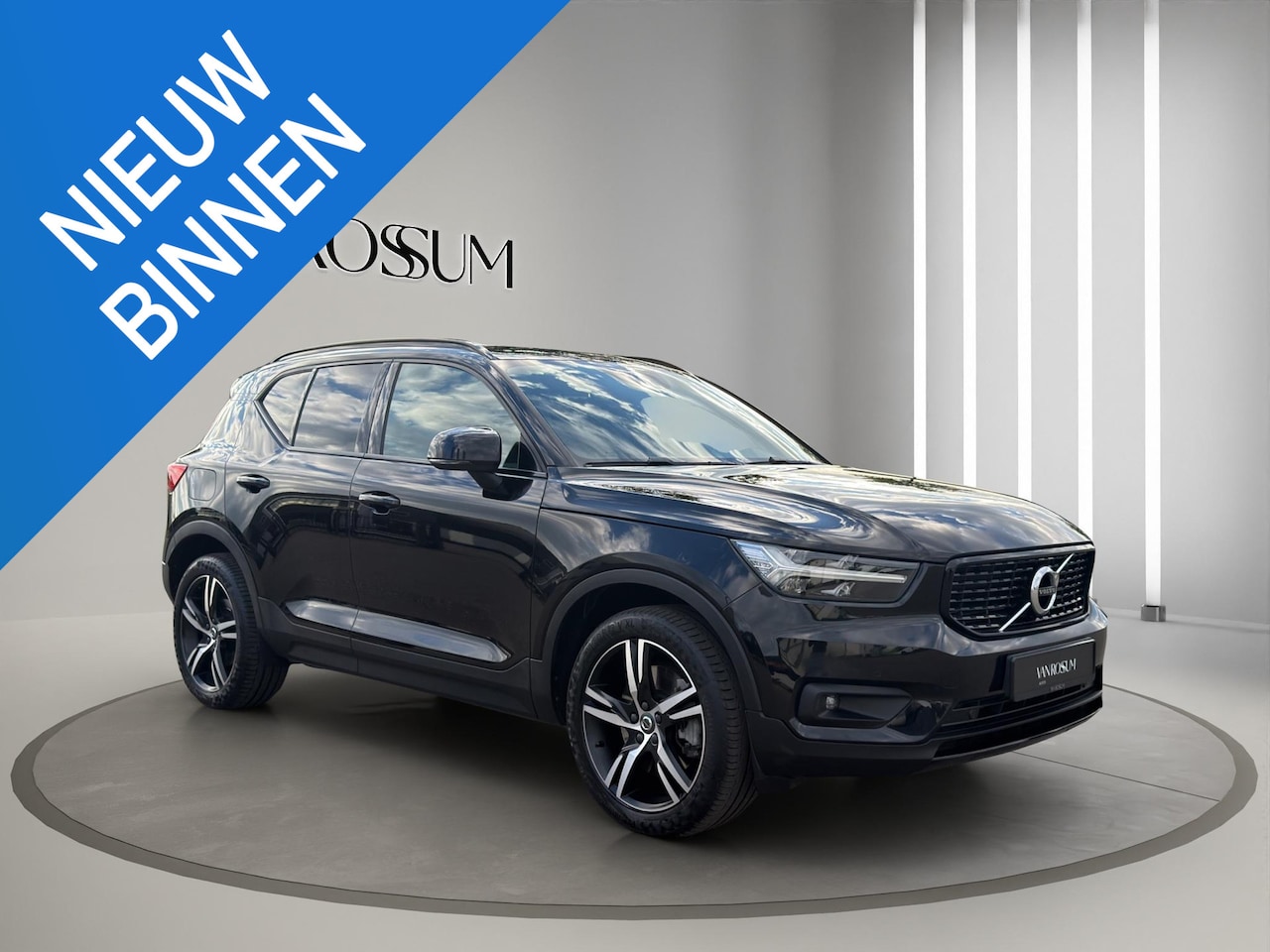 Volvo XC40 - 1.5 T4 Recharge R-Design H&K Camera ACC Blis - AutoWereld.nl