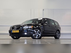 Volvo V50 - 2.0 D3 Momentum Automaat Trekhaak Rijdt en schakelt goed APK 29-04-2027