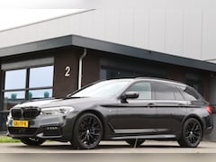 BMW 5-serie Touring - 540i xDrive M Sport 19inch Trekhaak 360° Harman-Kardon