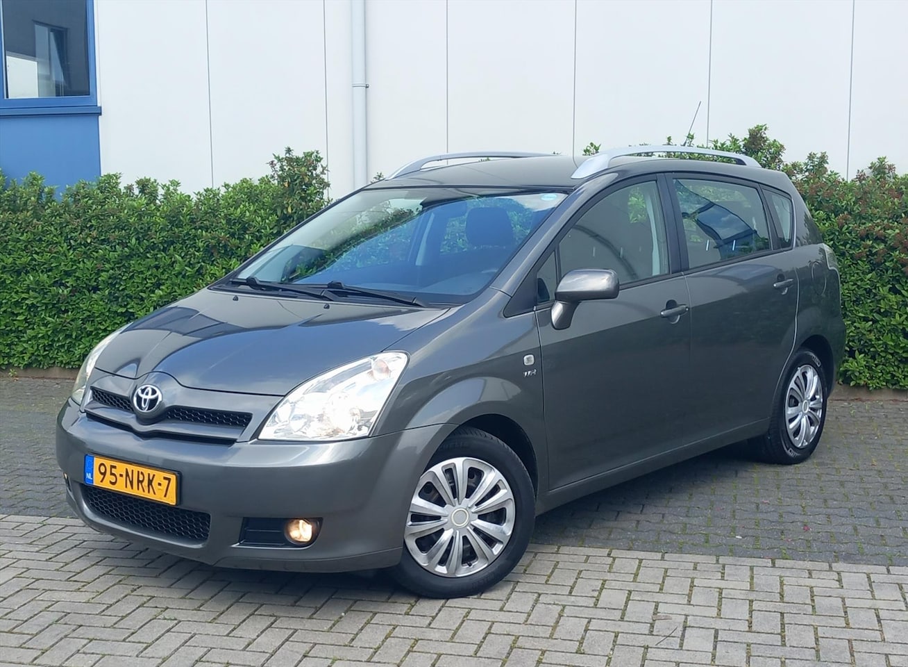 Toyota Corolla Verso - 1.8 VVT-I AUTomaat 7P Sol Clima/Trekhaak - AutoWereld.nl