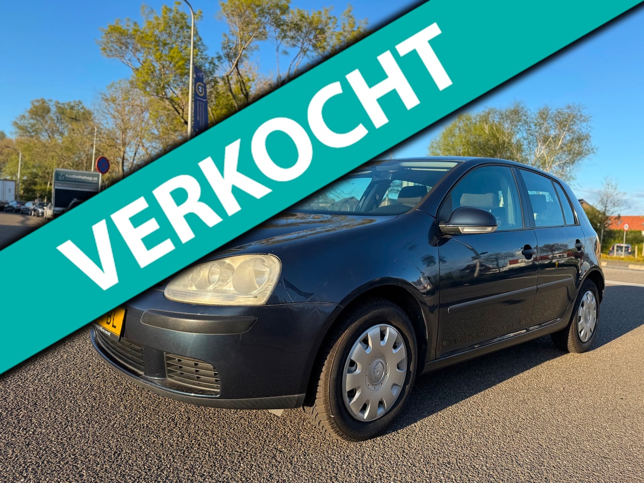 Volkswagen Golf - 1.4 FSI Businessline / airco / cruise.control / elek.ramen / deurvergrendeling / nap.... - AutoWereld.nl