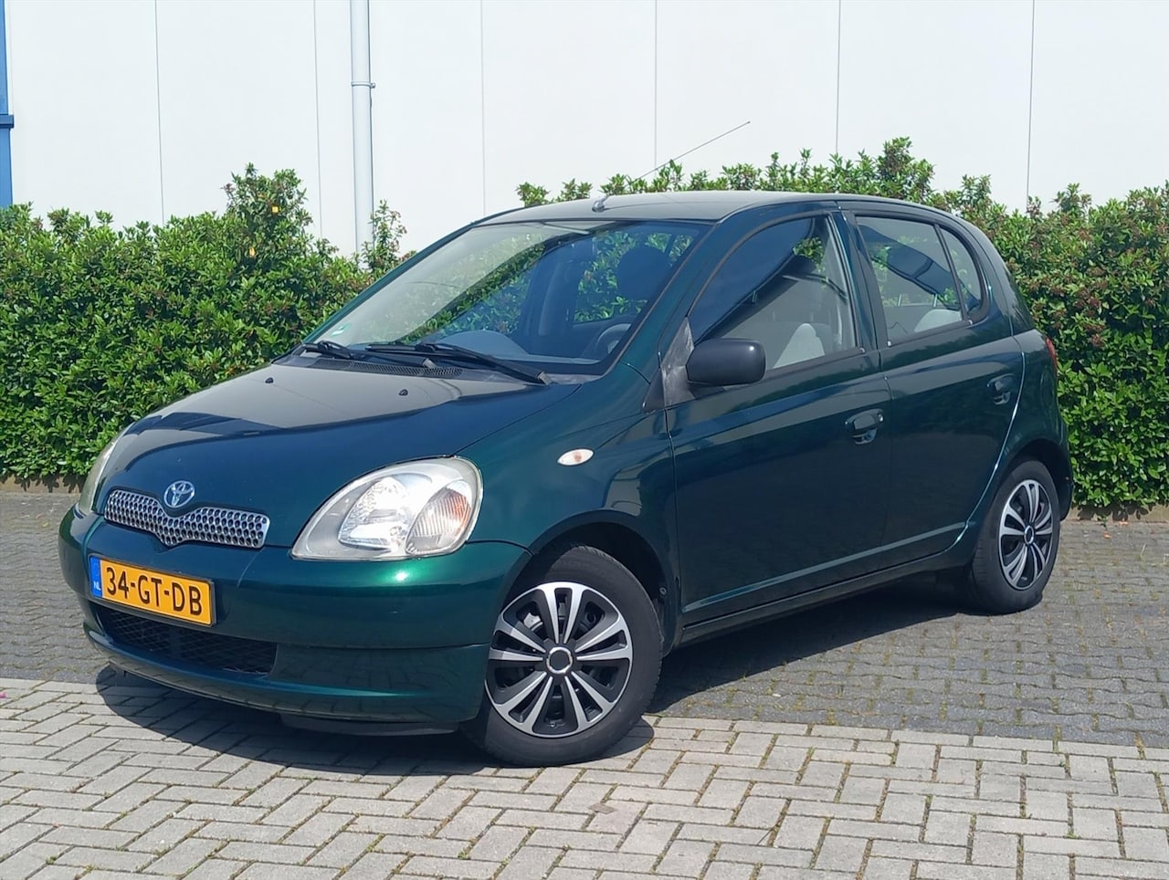 Toyota Yaris - 1.3-16V VVT-i Sol 1.3 16V VVTI 5-DRS Sol Airco - AutoWereld.nl