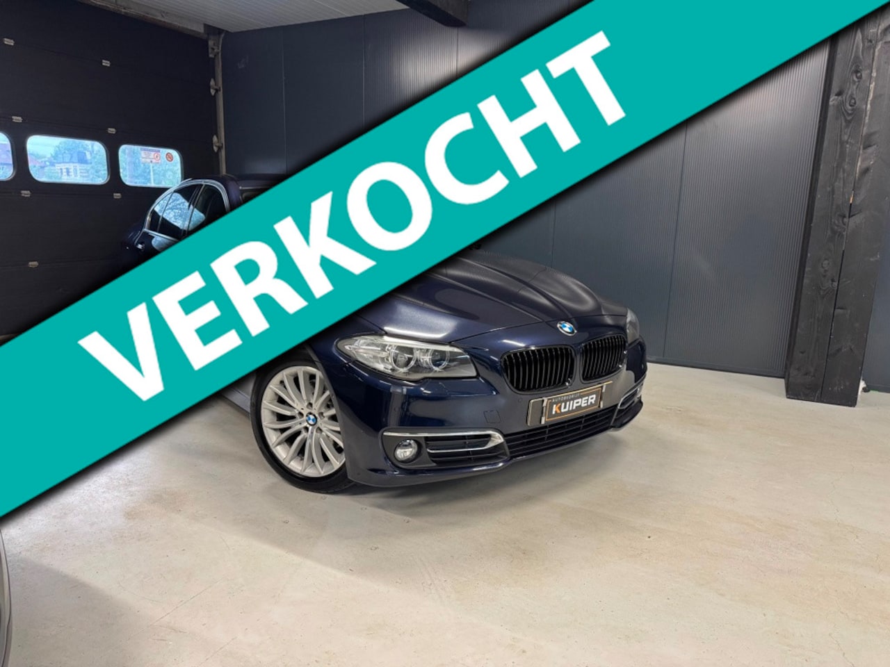 BMW 5-serie - 520i Luxury Edition Trekhaak Origineel NL - AutoWereld.nl