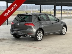 Volkswagen Golf - 1.5 TSI Highline CARPLAY/MASSAGE/STL.VRW/ACC
