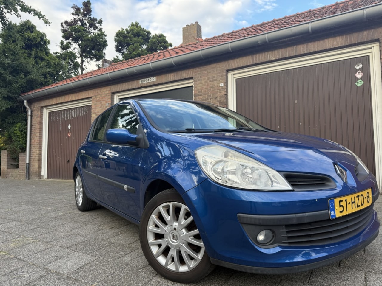 Renault Clio - 1.2-16V Collection Cruise Control Clima - AutoWereld.nl