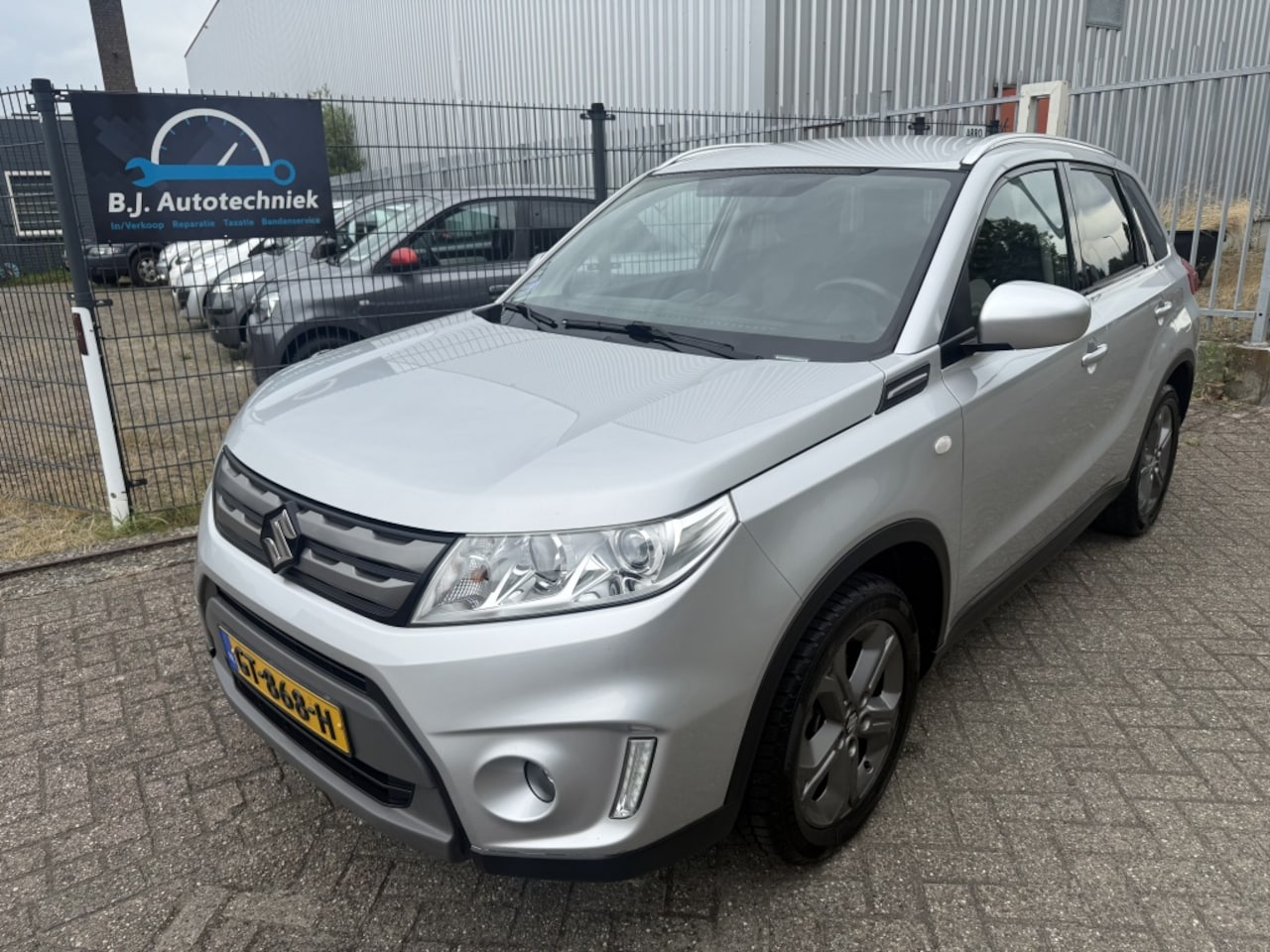 Suzuki Vitara - 1.6 Exclusive Automaat in IZGST !! - AutoWereld.nl