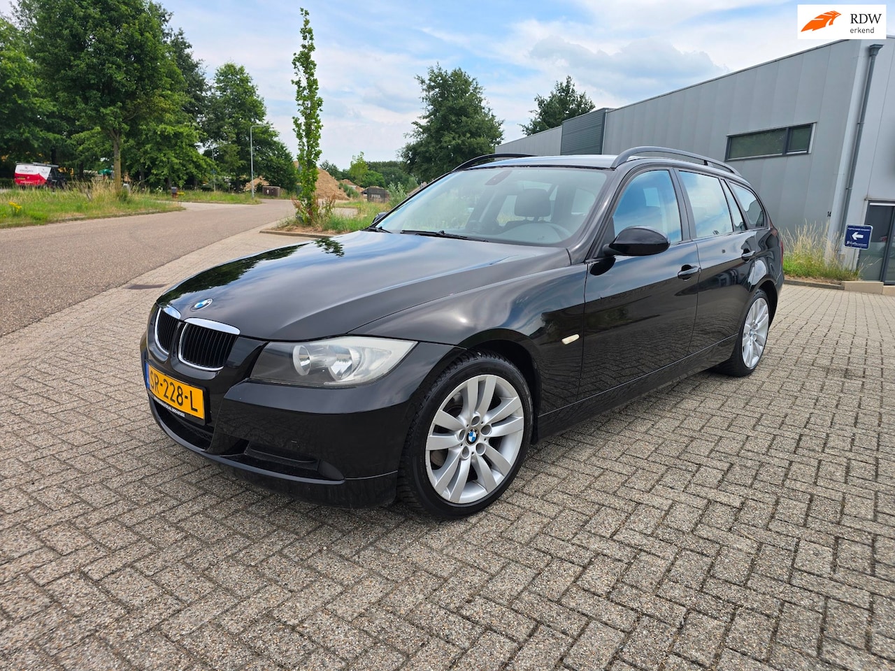 BMW 3-serie Touring - 318i zeer nette auto en goedonderhouden. - AutoWereld.nl