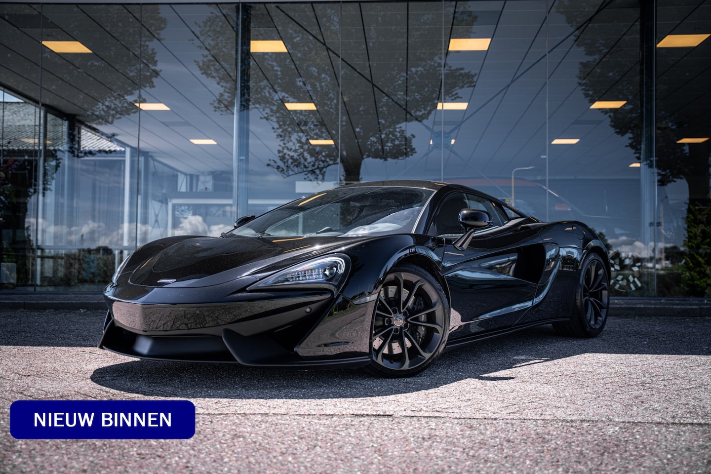 McLaren 540C - **Nose Lift ** Sportuitlaat ** Carbon ** Bowers & Wilkins ** **DEALER ONDERHOUDEN** - AutoWereld.nl