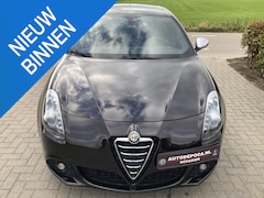 Alfa Romeo Giulietta - 1.7 TBi Quadrifoglio Verde Panorama dak - 18 inch - lederen bekleding