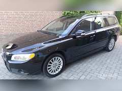 Volvo V70 - 2.5 Turbo 2008 Dealer onderh.200PK/Trekhaak/Leder