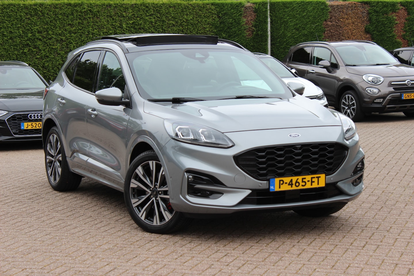 Ford Kuga - 2.5 PHEV Vignale / Camera / Head-up / Keyless / Leder&Alcantara / B&O / 20'' / CarPlay / S - AutoWereld.nl