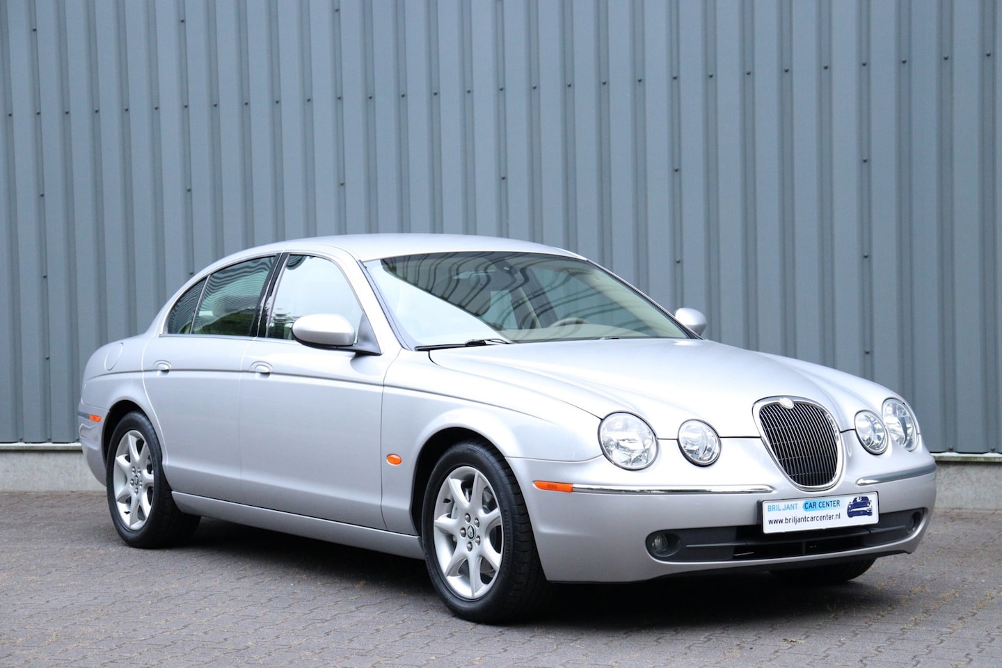 Jaguar S-type - 2.5 V6 EXECUTIVE *FACE LIFT.!* - AutoWereld.nl