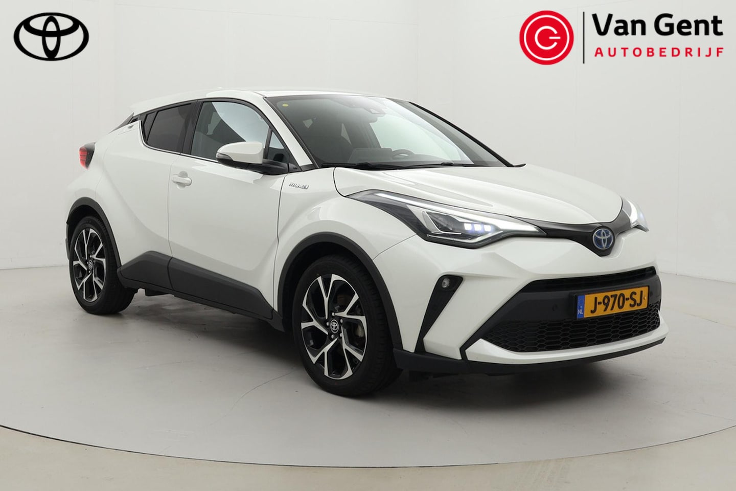 Toyota C-HR - 2.0 Hybrid First Edition | Trekhaak | Dodehoek detectie | Navigatie | JBL | Stoelverwarmin - AutoWereld.nl