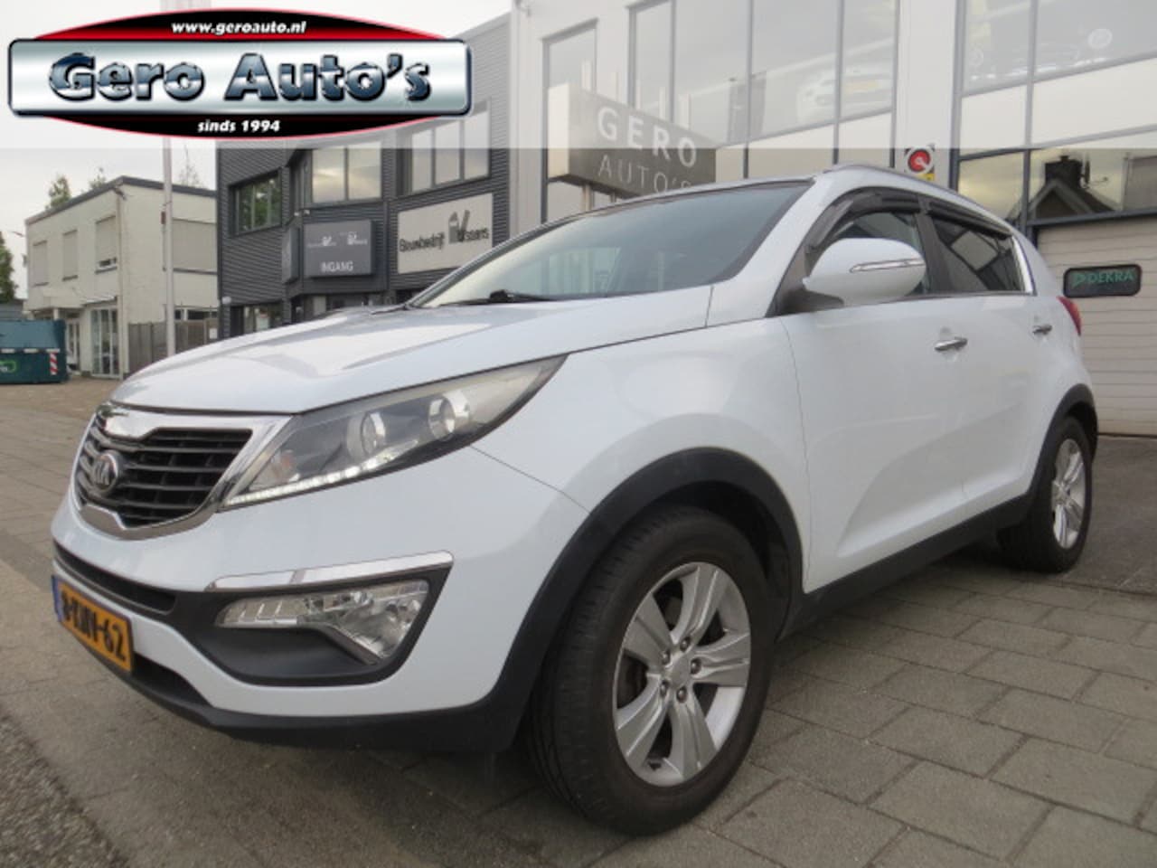 Kia Sportage - 1.6 GDI 20th Anniversary half leder,airco ecc ,trekhaak etc - AutoWereld.nl