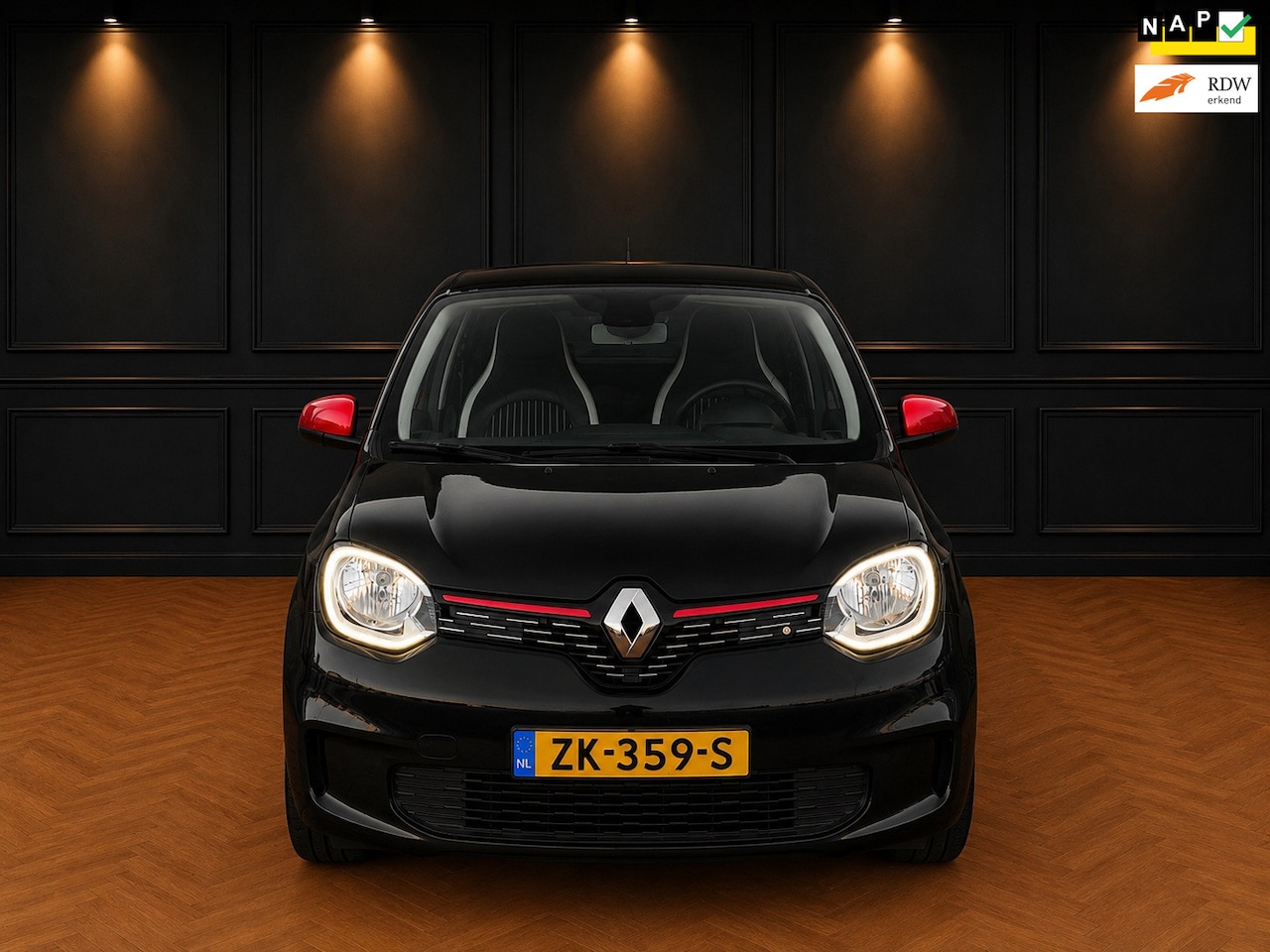 Renault Twingo - 1.0 SCe Intens Airco Cruise Leder LMV Carplay - AutoWereld.nl