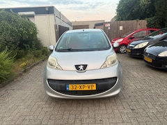 Peugeot 107 - 1.0-12V XS Urban Move
