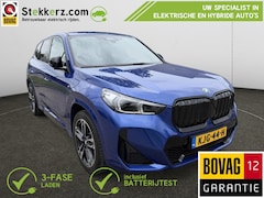 BMW iX1 - xDrive30 67 kWh M-Sport pakket | Premium Pack | All-in prijs incl. 12 mnd BOVAG garantie |