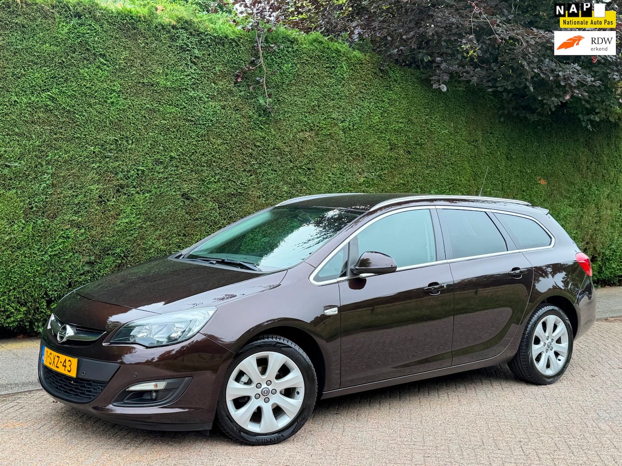 Opel Astra Sports Tourer - 1.4 Turbo AIRCO/RIJDT GOED/PDC V+A! - AutoWereld.nl