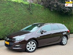 Opel Astra Sports Tourer - 1.4 Turbo AIRCO/RIJDT GOED/PDC V+A