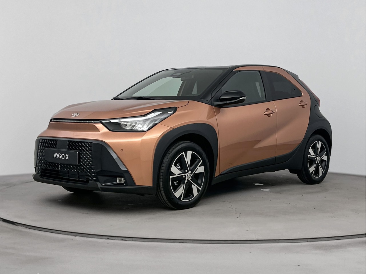 Toyota Aygo X - Hybrid 115 pulse | Apple Carplay & Android Auto | Parkeercamera | Onderweg-naar-dealer* - AutoWereld.nl