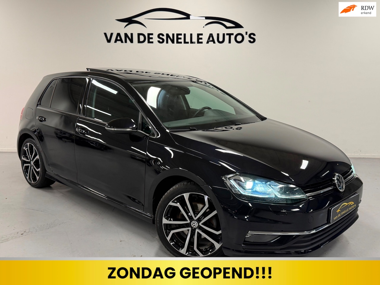 Volkswagen Golf - 1.5 TSI Highline Business R AUTOMAAT/PANO/VIRTUAL/KEYLESS/DYNA/ALCANTARA - AutoWereld.nl