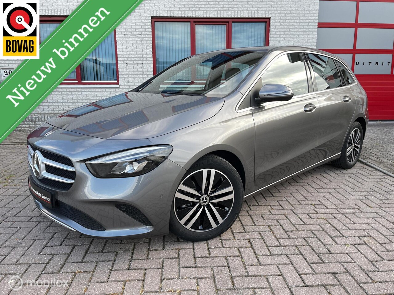 Mercedes-Benz B-klasse - 180 Luxury Line CAMERA/LEER/NAVI/AUTOMAAT - AutoWereld.nl