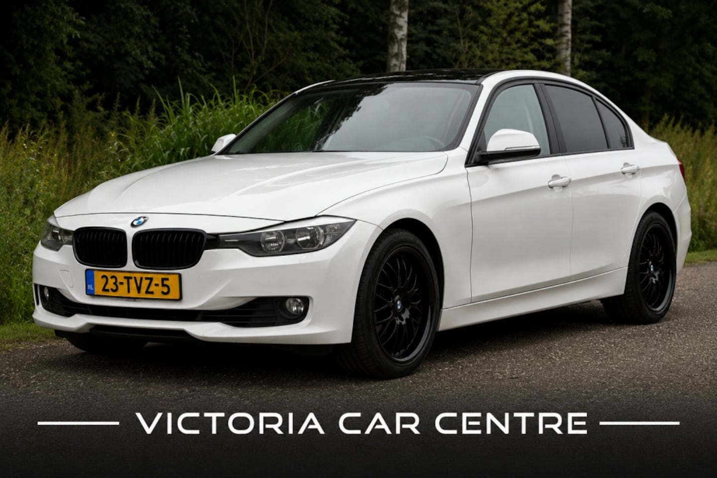 BMW 3-serie - 320i F30 - Automaat - Blikschade! - AutoWereld.nl