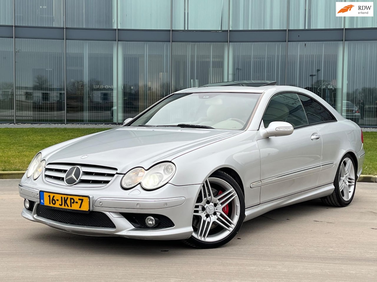 Mercedes-Benz CLK-klasse Coupé - 500 Coupe 500 amg schuifdak full option - AutoWereld.nl