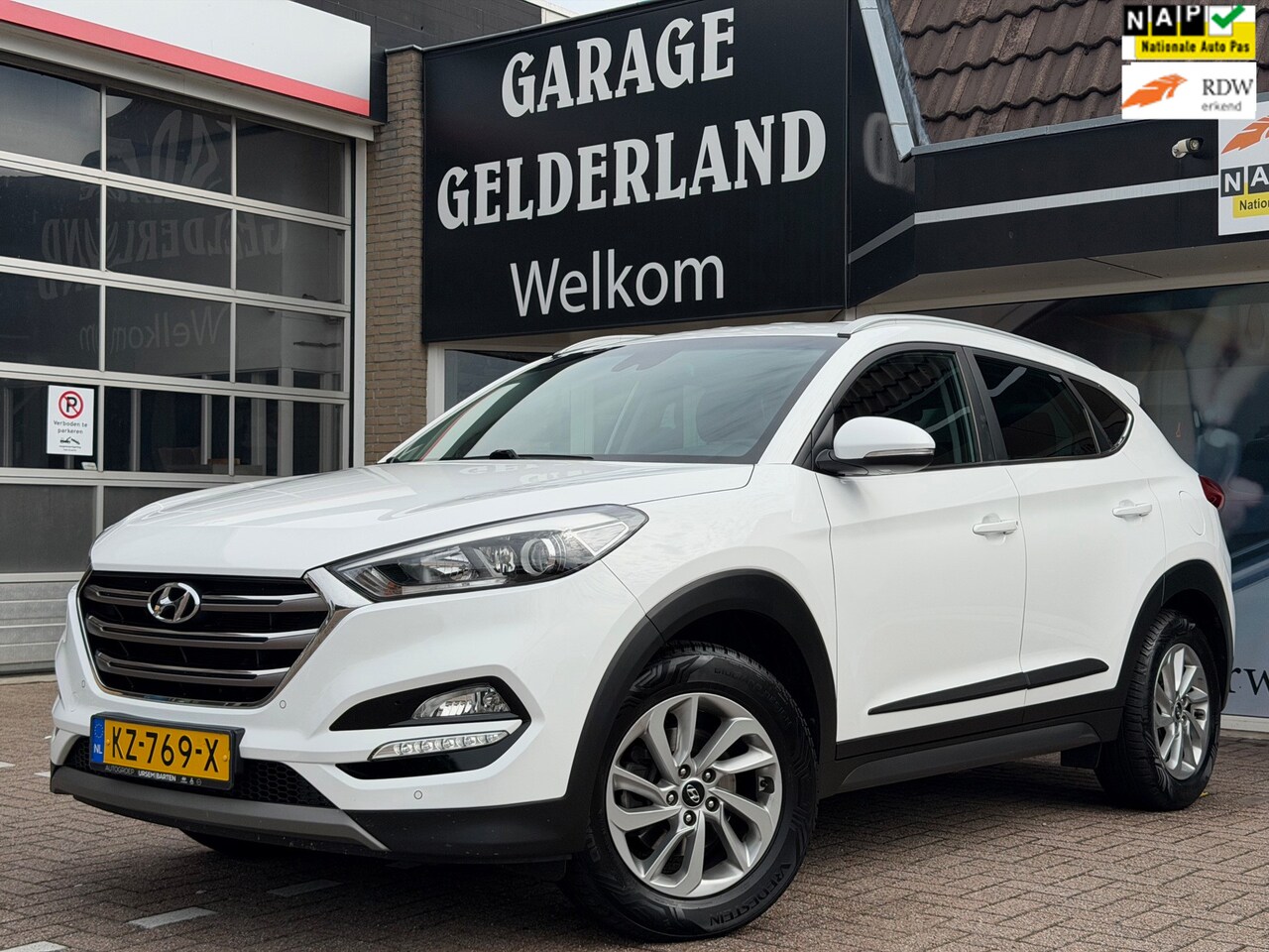 Hyundai Tucson - 1.6 | Navi | Camera | Trekhaak | Stoelverw. | Climate | Cruise | Pdc | Isofix | Full-optio - AutoWereld.nl