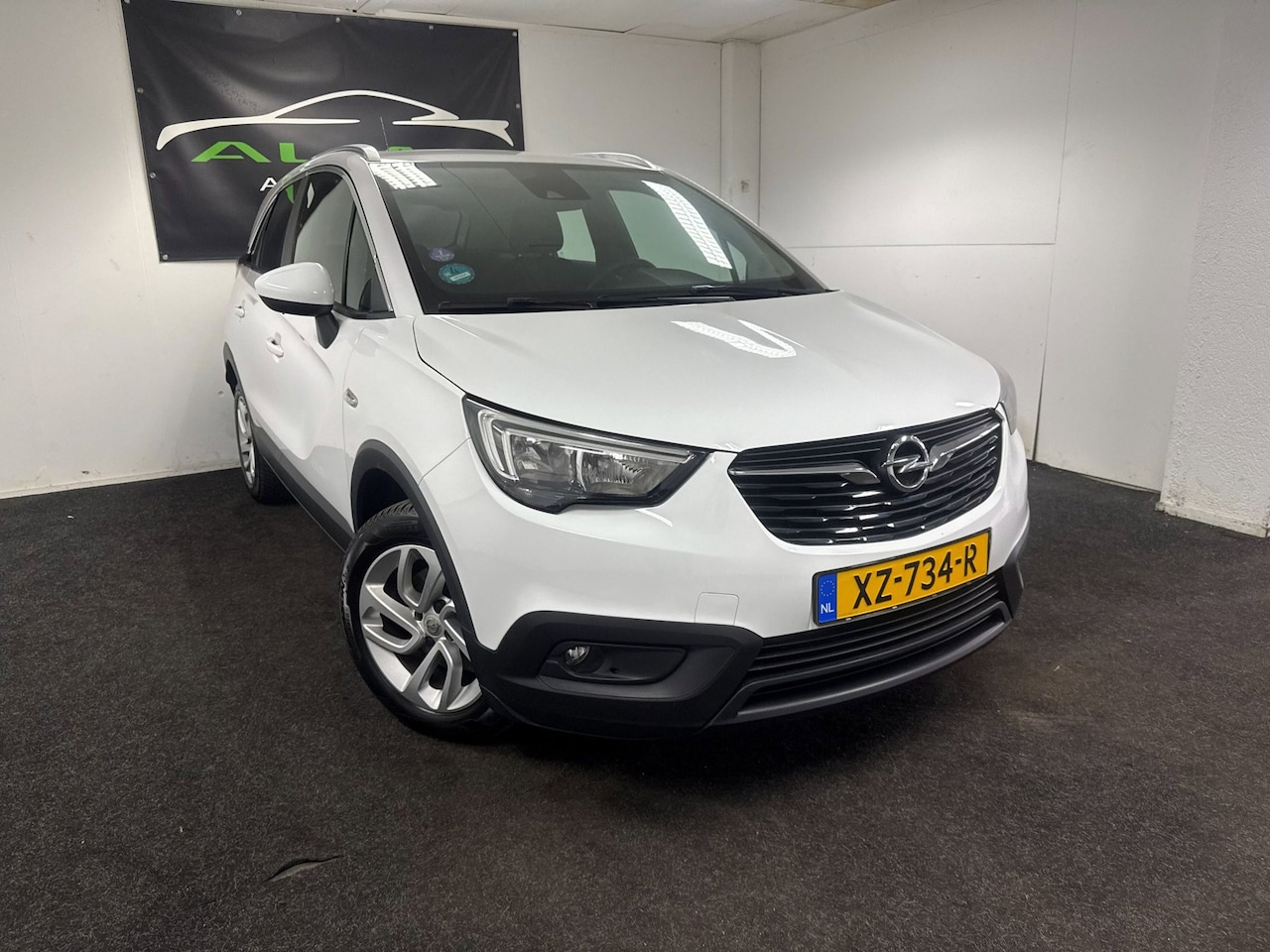 Opel Crossland X - 1.2 Turbo Online Edition - Carplay - Navi -Lane Assist - Airco - NAP- APK 2027 - AutoWereld.nl