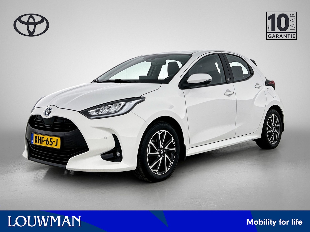Toyota Yaris - 1.5 Hybrid Dynamic + | Dealeronderhouden | Blind Spot | Voorstoelverwarming | Parkeersenso - AutoWereld.nl