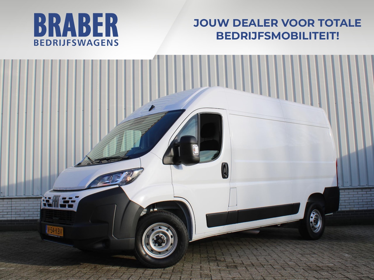 Fiat Ducato - 2.2 MultiJet 120 S&S L2H2 3.0t | Airco | Cruise | Camera | Navi | 3 zits | Schuifdeur rech - AutoWereld.nl